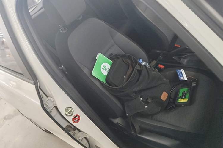 Used Honda Fit 2021 1.5L CVT Trend Edition Right Front Seat
