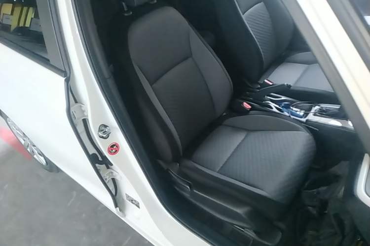 Used Honda Fit 2021 1.5L CVT Trend Edition Right Front Seat
