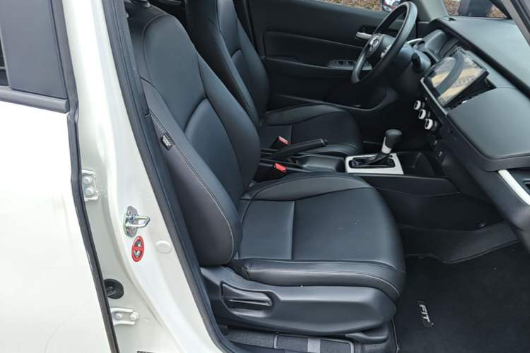 Used Honda Fit 2021 1.5L CVT Trend Edition Right Front Seat