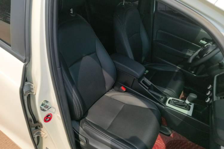 Used Honda Fit 2021 1.5L CVT Trend Edition Right Front Seat