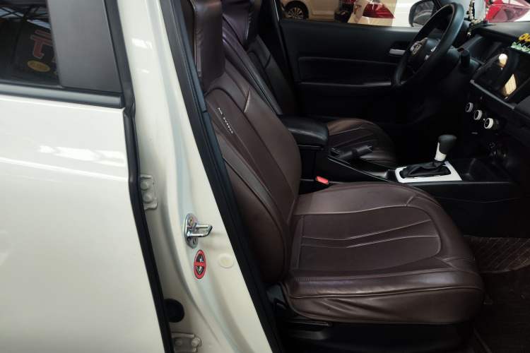 Used Honda Fit 2021 1.5L CVT Trend Edition Right Front Seat