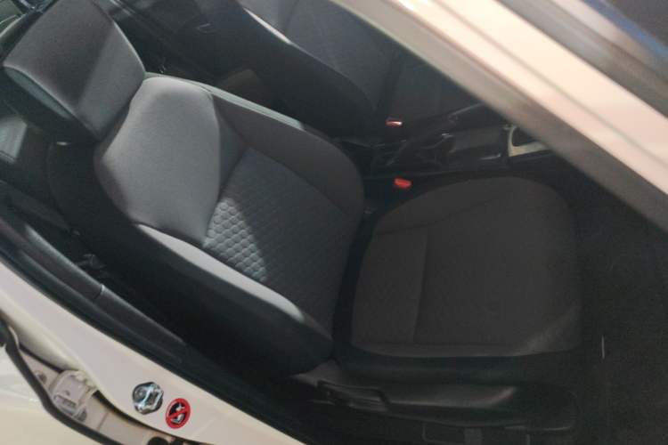 Used Honda Fit 2021 1.5L CVT Trend Edition Right Front Seat