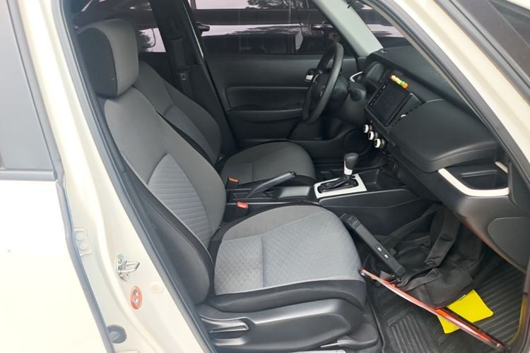 Used Honda Fit 2021 1.5L CVT Trend Edition Right Front Seat