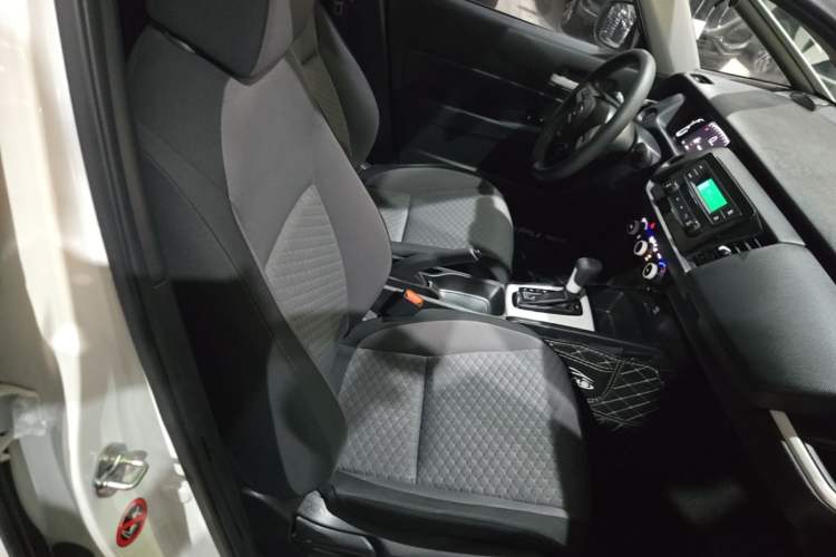Used Honda Fit 2021 1.5L CVT Trendy Run Pro Edition Right Front Seat