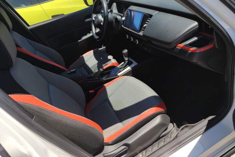 Used Honda Fit 2021 1.5L CVT Trend Edition Right Front Seat