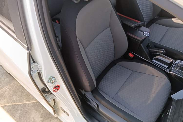 Used Honda Fit 2021 1.5L CVT Trend Edition Right Front Seat