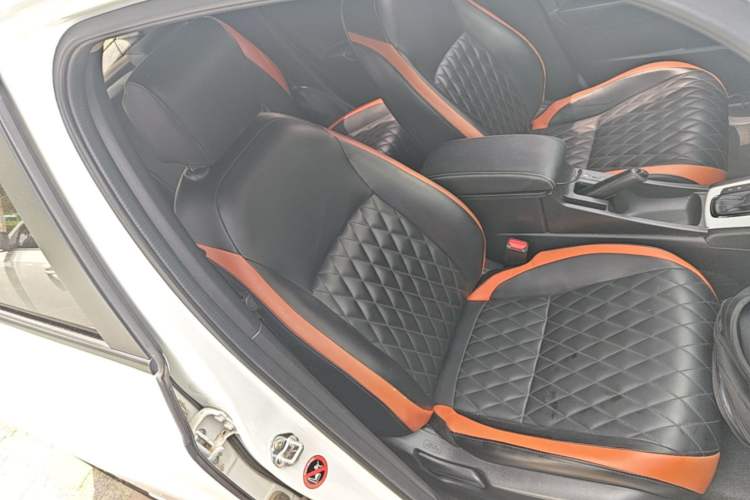 Used Honda Fit 2021 1.5L CVT Trendy Run Pro Edition Right Front Seat