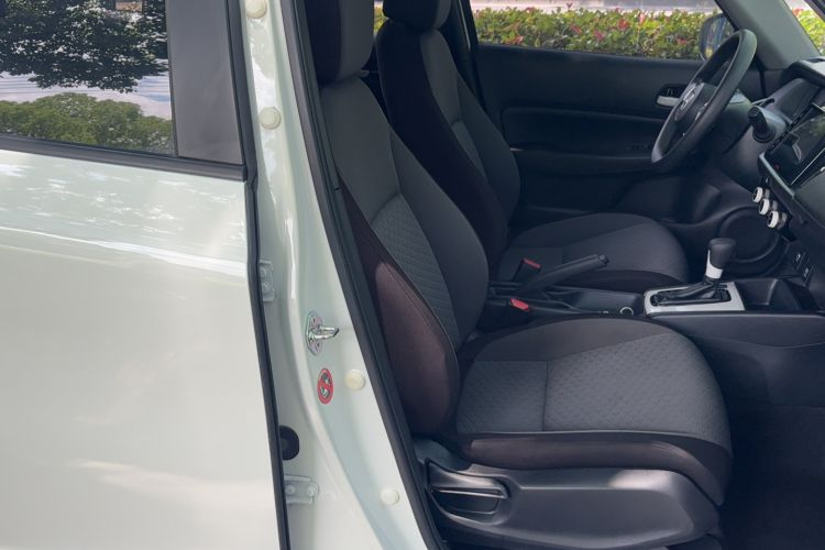 Used Honda Fit 2021 1.5L CVT Trend Edition Right Front Seat