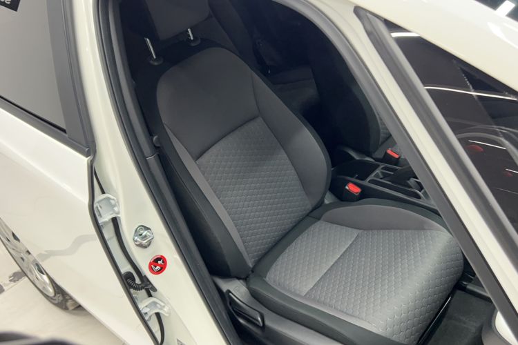 Used Honda Fit 2021 1.5L CVT Trend Edition Right Front Seat