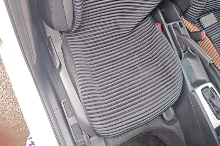 Used Honda Fit 2021 1.5L CVT Trend Edition Right Front Seat