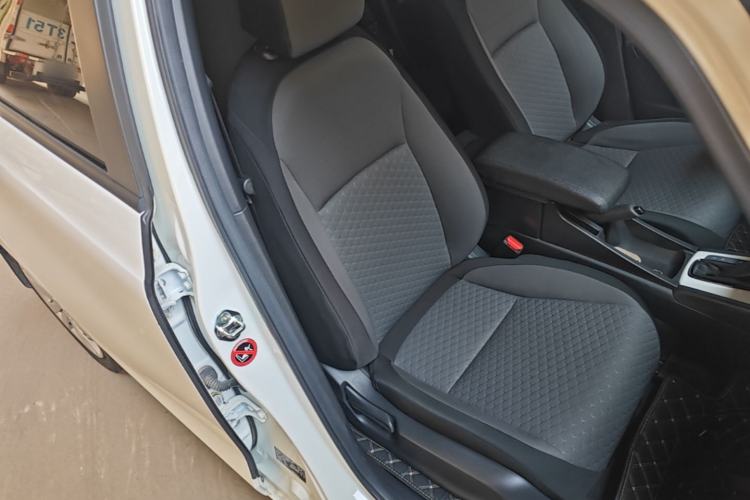 Used Honda Fit 2021 1.5L CVT Trendy Sports Edition Right Front Seat