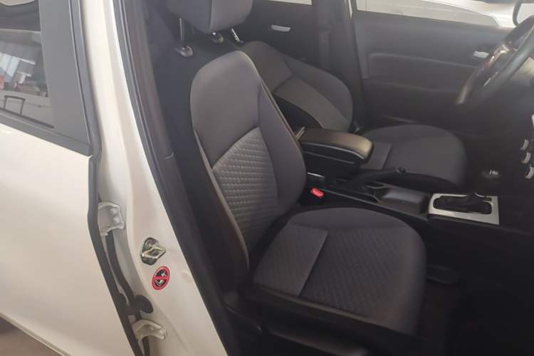 Used Honda Fit 2021 1.5L CVT Trendy Edition Right Front Seat