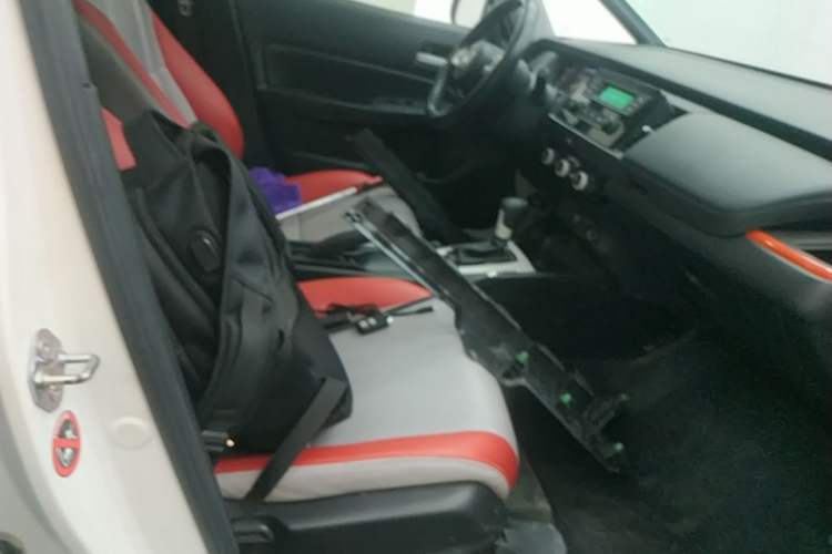 Used Honda Fit 2021 1.5L CVT Trendy Sports Edition Right Front Seat
