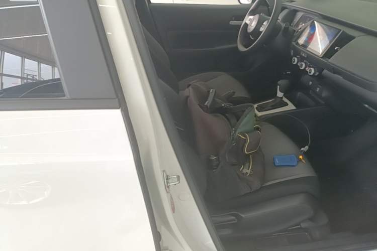 Used Honda Fit 2021 1.5L CVT Trend Edition Right Front Seat