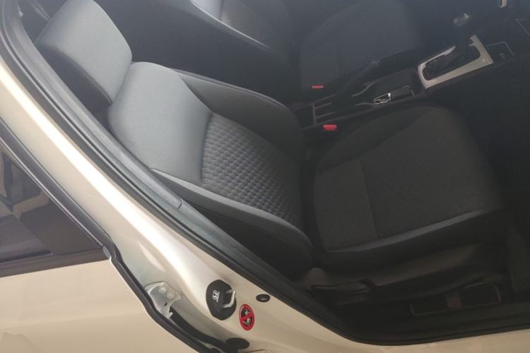 Used Honda Fit 2021 1.5L CVT Trendy Edition Right Front Seat