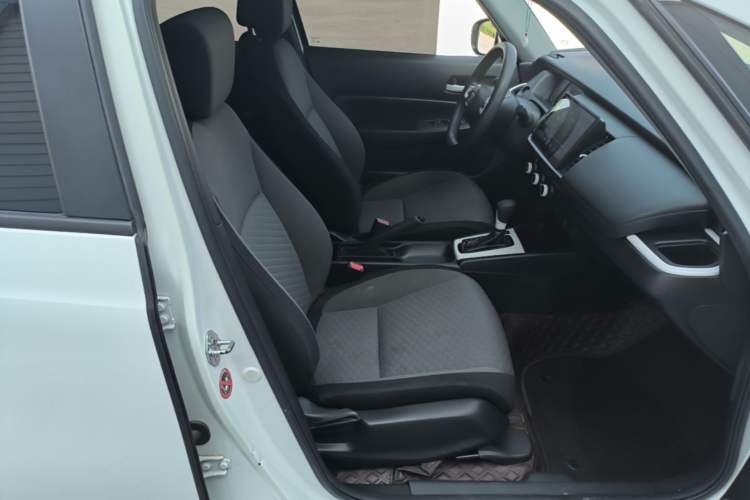 Used Honda Fit 2021 1.5L CVT Trend Edition Right Front Seat