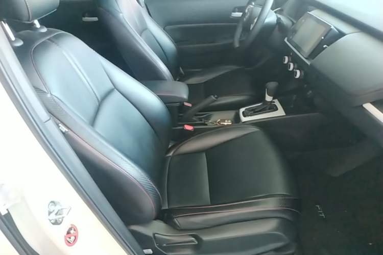 Used Honda Fit 2021 1.5L CVT Trend Edition Right Front Seat