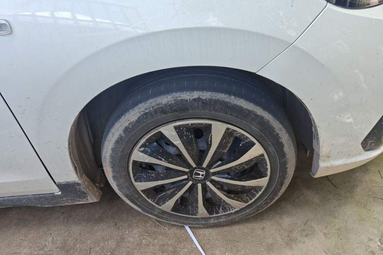 Used Honda Fit 2021 1.5L CVT Trend Edition Right Front Wheel Hub