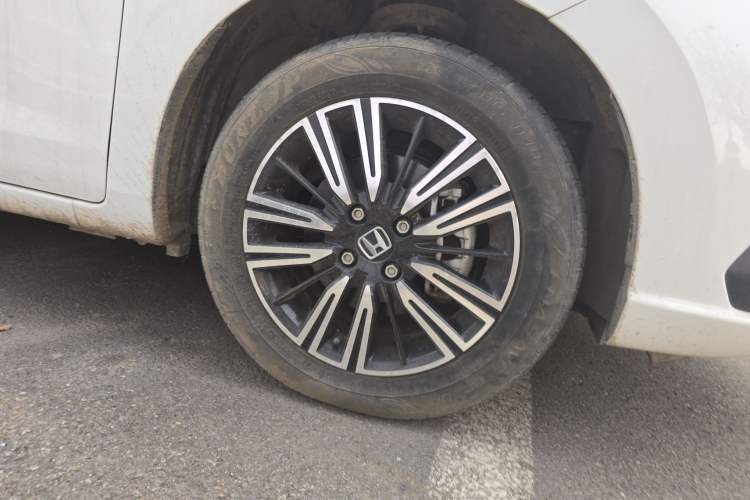 Used Honda Fit 2021 1.5L CVT Trend Edition Right Front Wheel Hub