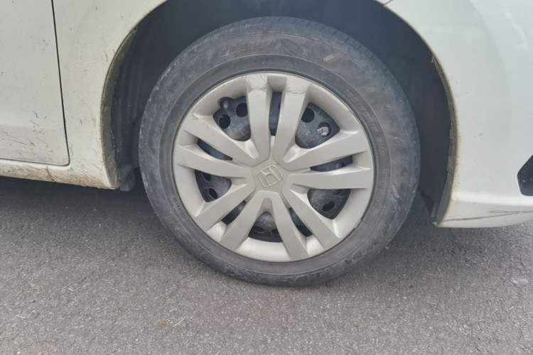 Used Honda Fit 2021 1.5L CVT Trendy Edition Right Front Wheel Hub