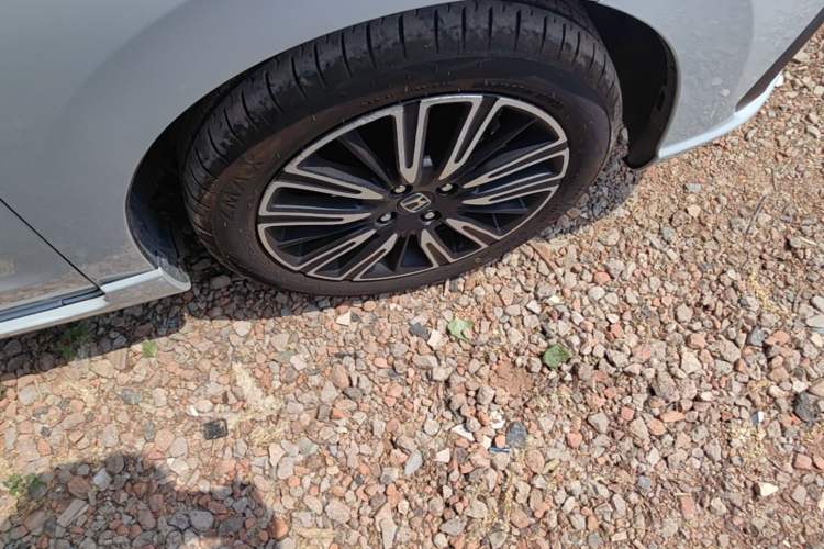 Used Honda Fit 2021 1.5L CVT Trendy Run Pro Edition Right Front Wheel Hub