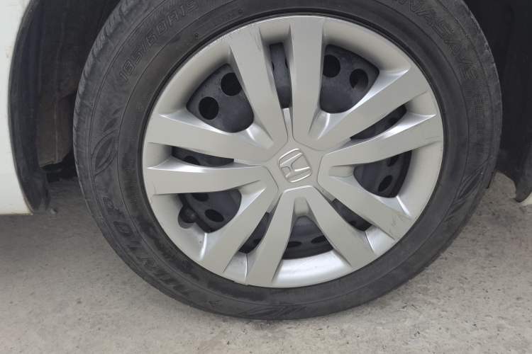 Used Honda Fit 2021 1.5L CVT Trend Edition Right Front Wheel Hub