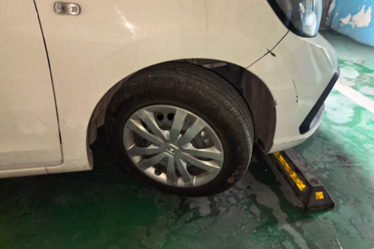 Used Honda Fit 2021 1.5L CVT Trend Edition Right Front Wheel Hub