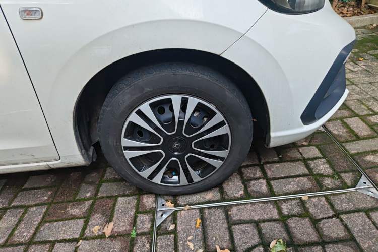 Used Honda Fit 2021 1.5L CVT Trendy Edition Right Front Wheel Hub