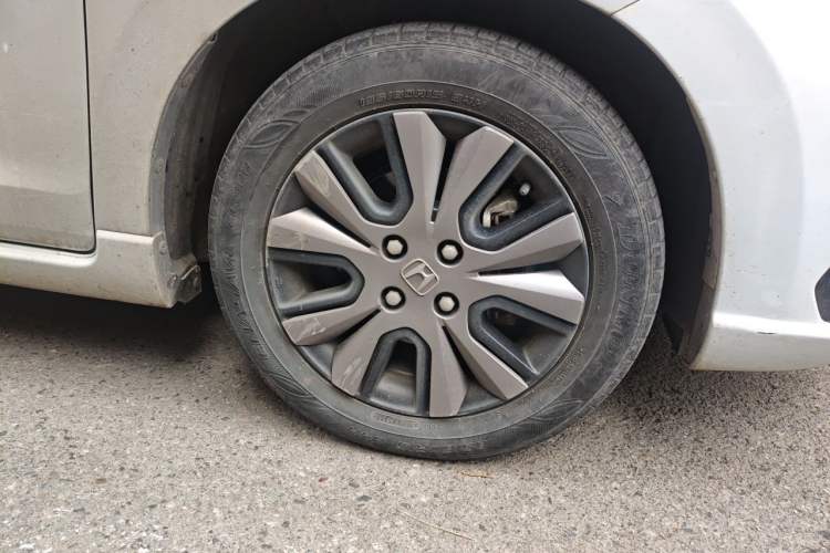 Used Honda Fit 2021 1.5L CVT Trendy Sports Edition Right Front Wheel Hub