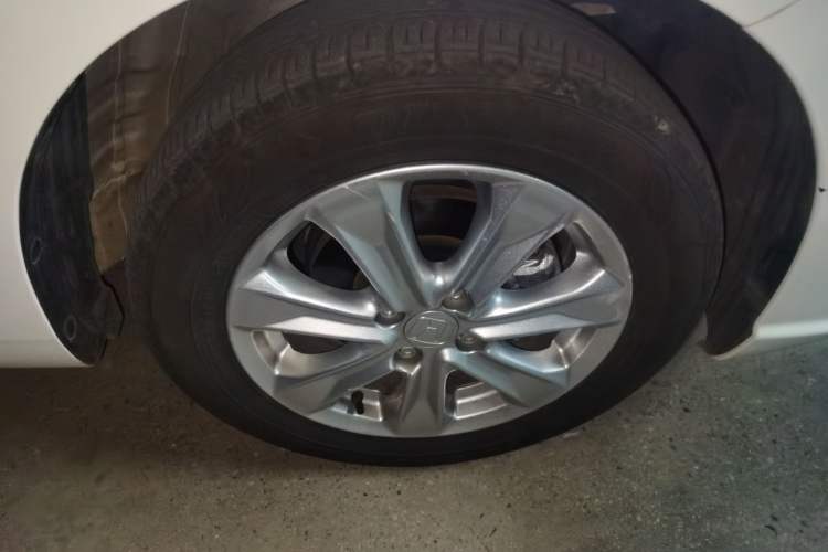 Used Honda Fit 2021 1.5L CVT Trend Edition Right Front Wheel Hub