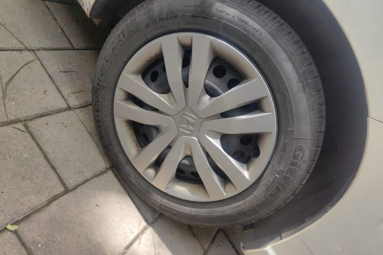 Used Honda Fit 2021 1.5L CVT Trend Edition Right Front Wheel Hub