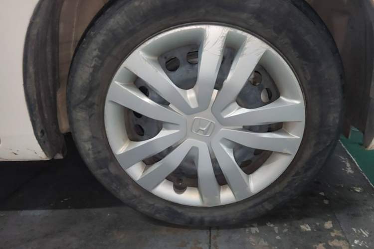 Used Honda Fit 2021 1.5L CVT Trend Edition Right Front Wheel Hub