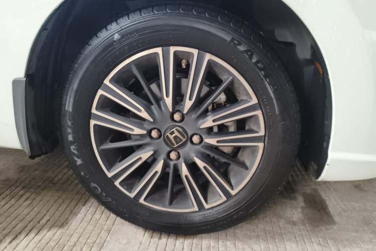 Used Honda Fit 2021 1.5L CVT Trendy Edition Right Front Wheel Hub