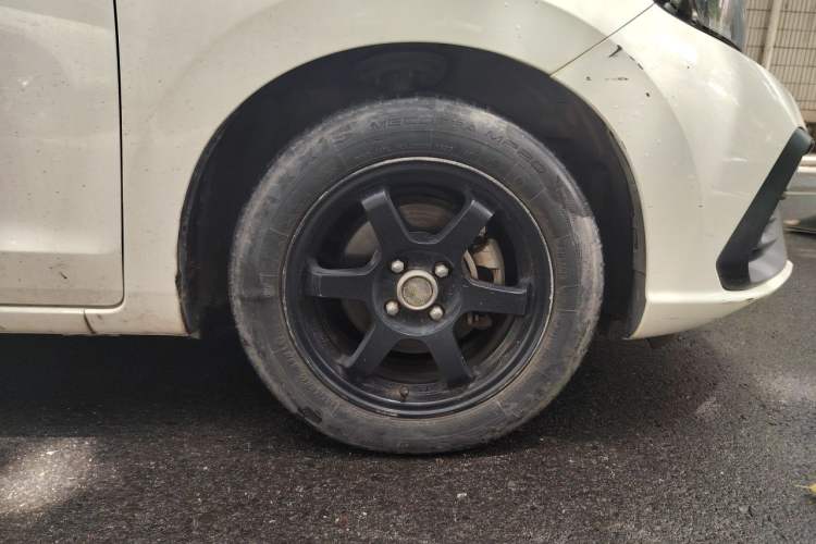 Used Honda Fit 2021 1.5L CVT Trendy Edition Right Front Wheel Hub