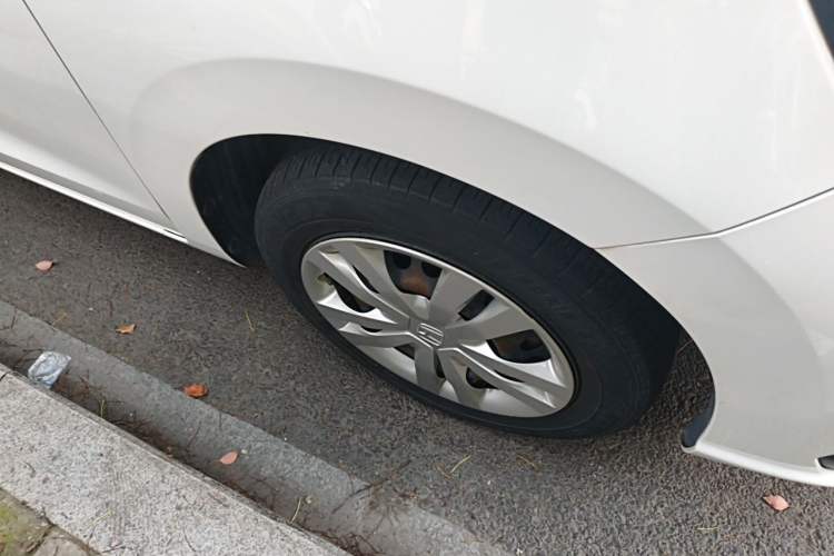 Used Honda Fit 2021 1.5L CVT Trend Edition Right Front Wheel Hub