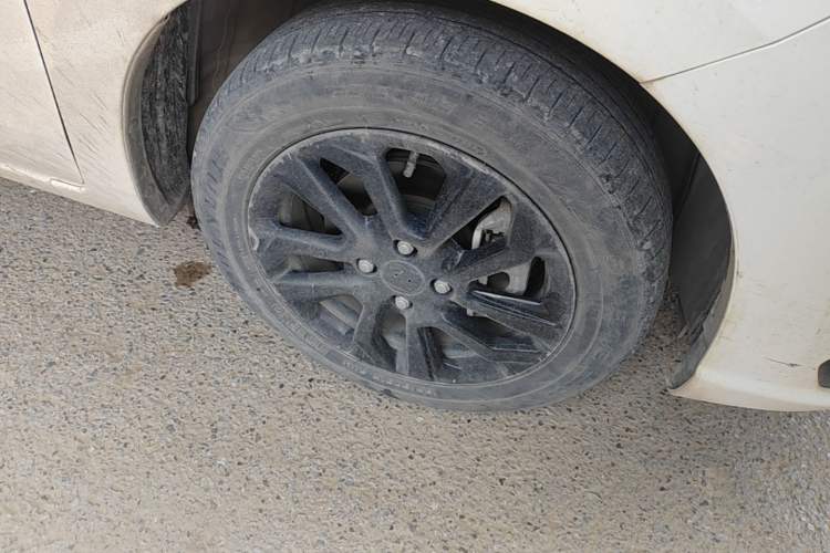 Used Honda Fit 2021 1.5L CVT Trend Edition Right Front Wheel Hub