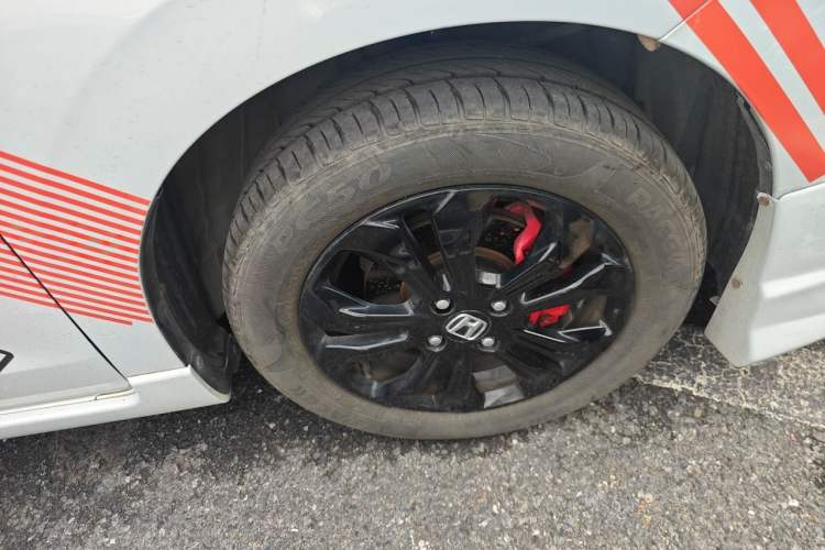 Used Honda Fit 2021 1.5L CVT Trendy Run Pro Edition Right Front Wheel Hub