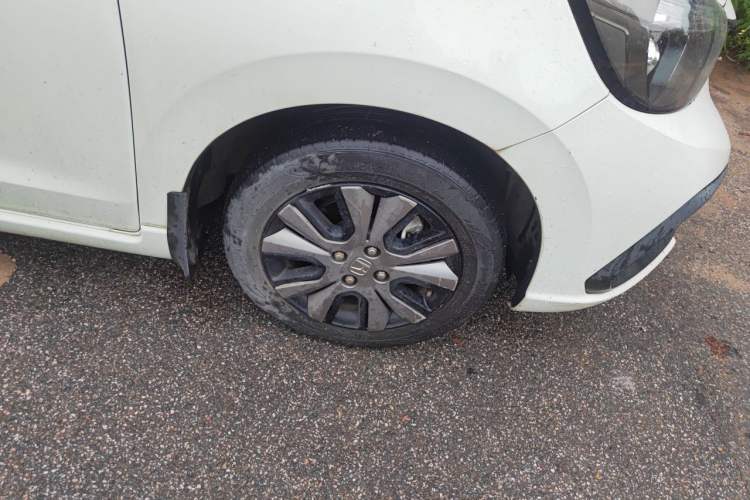 Used Honda Fit 2021 1.5L CVT Trendy Sports Edition Right Front Wheel Hub
