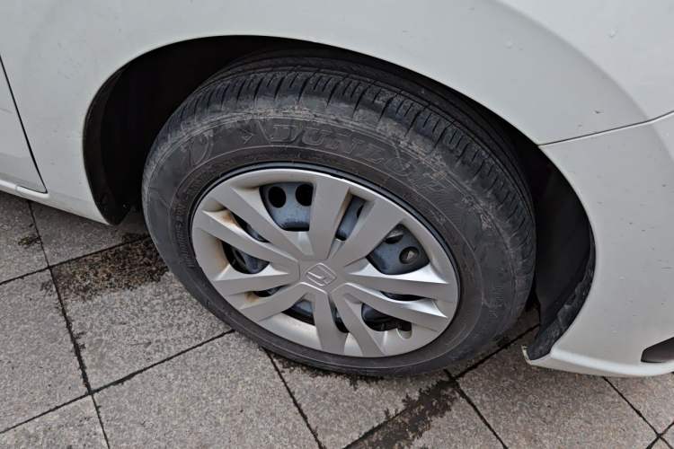 Used Honda Fit 2021 1.5L CVT Trend Edition Right Front Wheel Hub