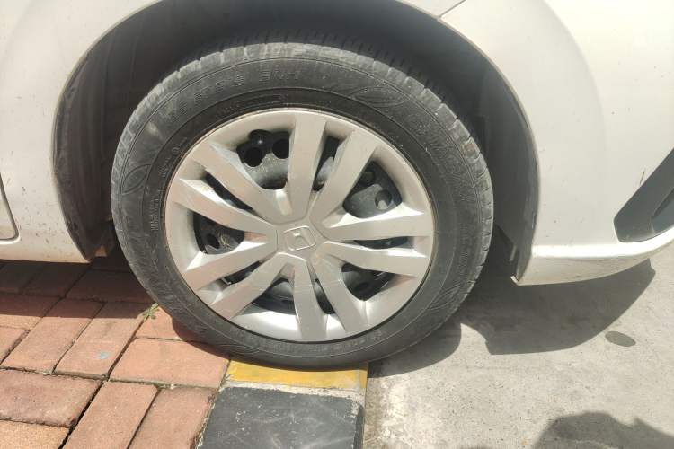 Used Honda Fit 2021 1.5L CVT Trend Edition Right Front Wheel Hub