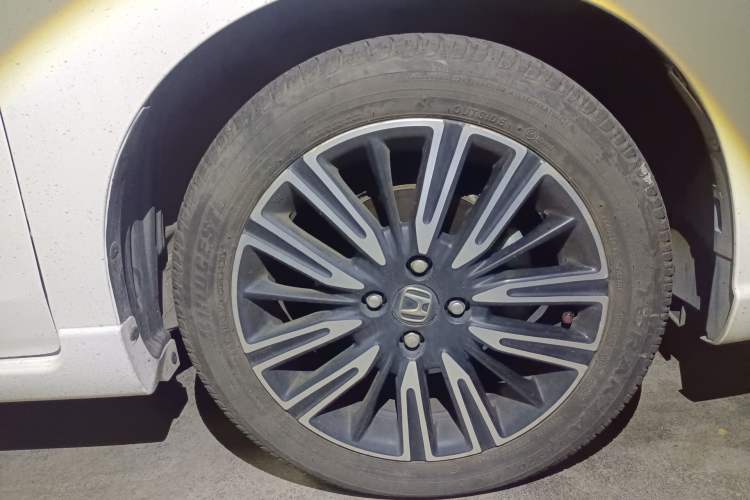Used Honda Fit 2021 1.5L CVT Trendy Run Pro Edition Right Front Wheel Hub