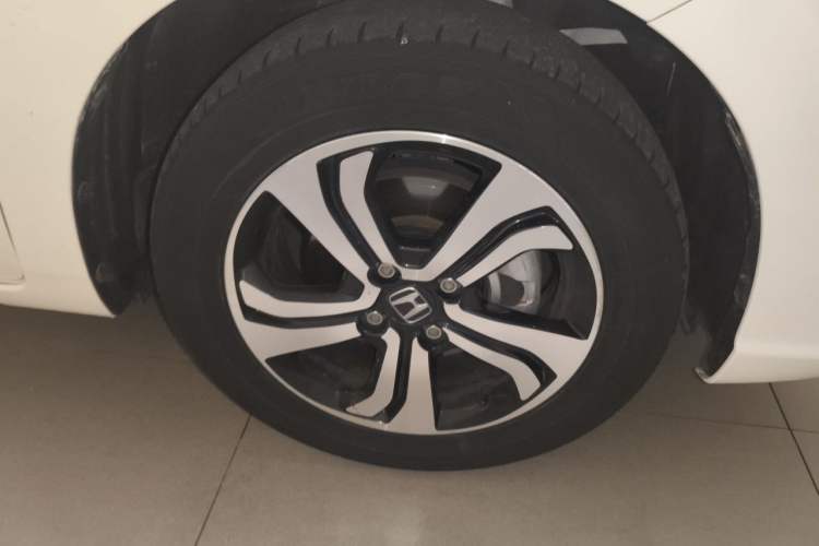 Used Honda Fit 2021 1.5L CVT Trend Edition Right Front Wheel Hub