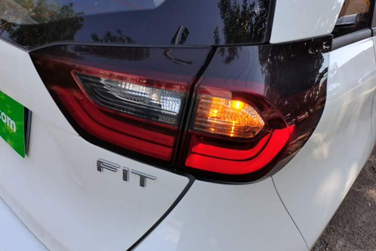 Used Honda Fit 2021 1.5L CVT Trend Edition Right Rear Taillight