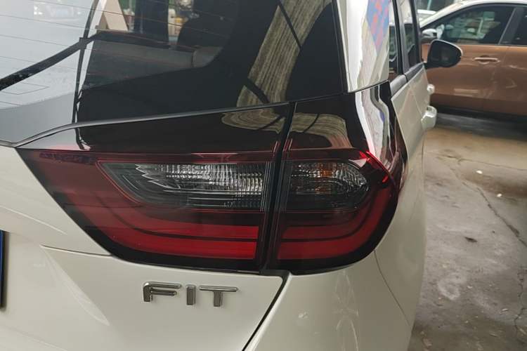 Used Honda Fit 2021 1.5L CVT Trend Edition Right Rear Taillight