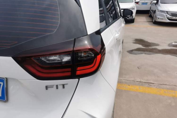 Used Honda Fit 2021 1.5L CVT Trend Edition Right Rear Taillight