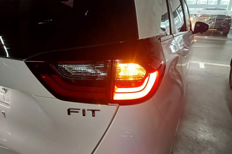 Used Honda Fit 2021 1.5L CVT Trend Edition Right Rear Taillight
