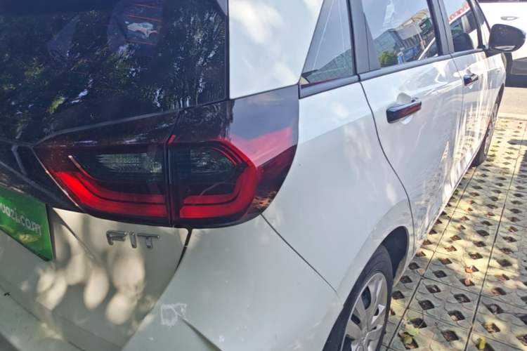 Used Honda Fit 2021 1.5L CVT Trendy Edition Right Rear Taillight