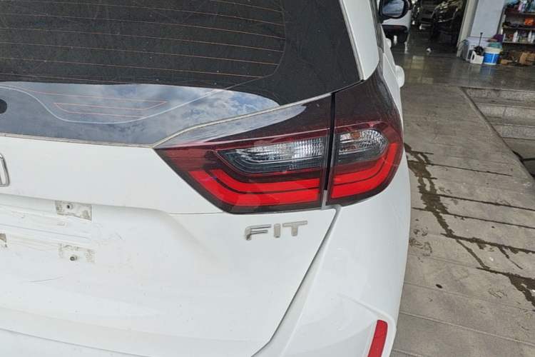 Used Honda Fit 2021 1.5L CVT Trend Edition Right Rear Taillight