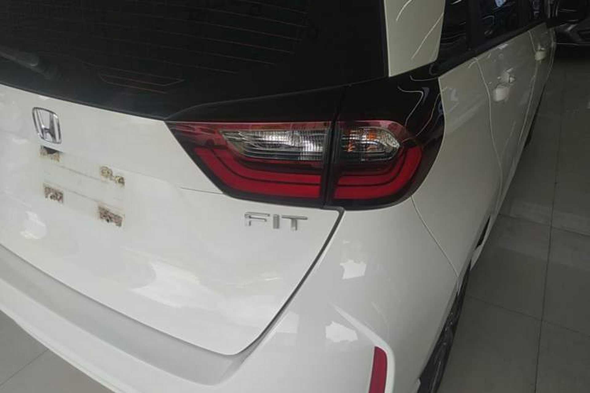 Used Honda Fit 2021 1.5L CVT Trend Edition Right Rear Taillight