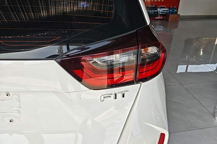 Used Honda Fit 2021 1.5L CVT Trend Edition Right Rear Taillight
